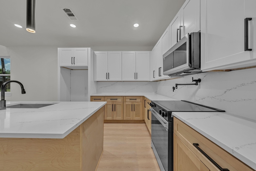 3639 Pueblo Street - Photo 3