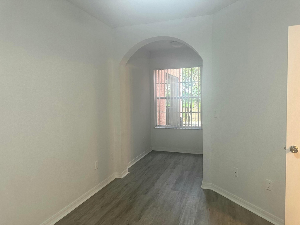 106 Sw Peacock Boulevard - Photo 9