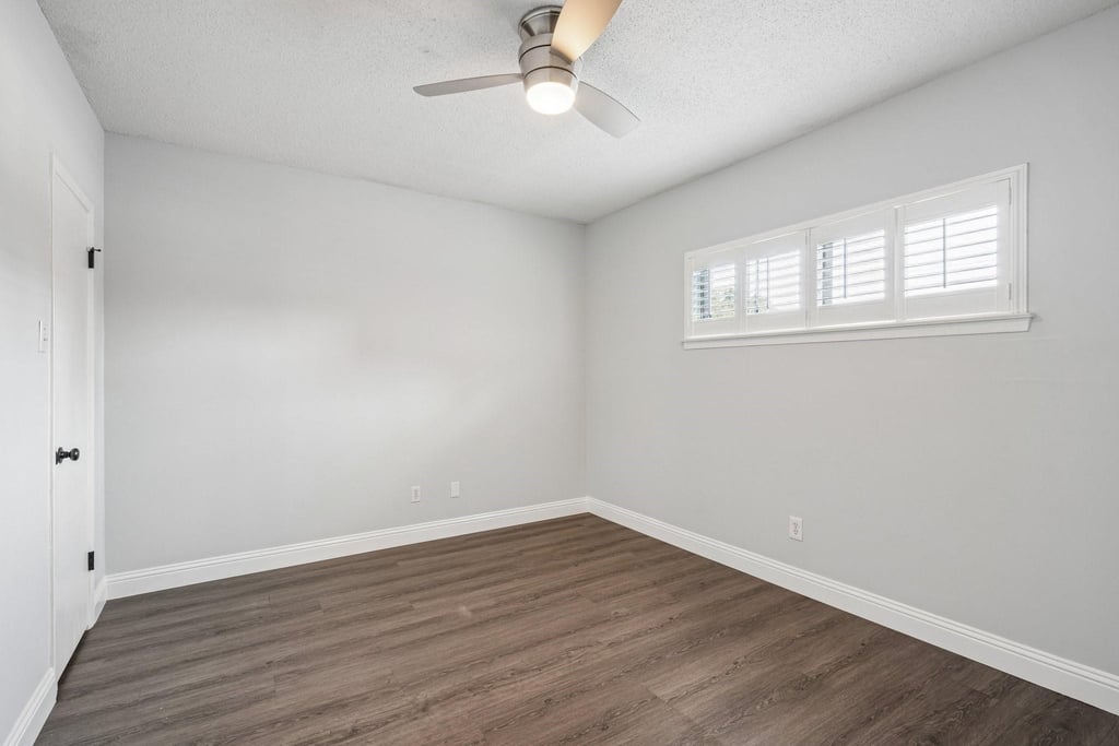 6017 E University Boulevard - Photo 14