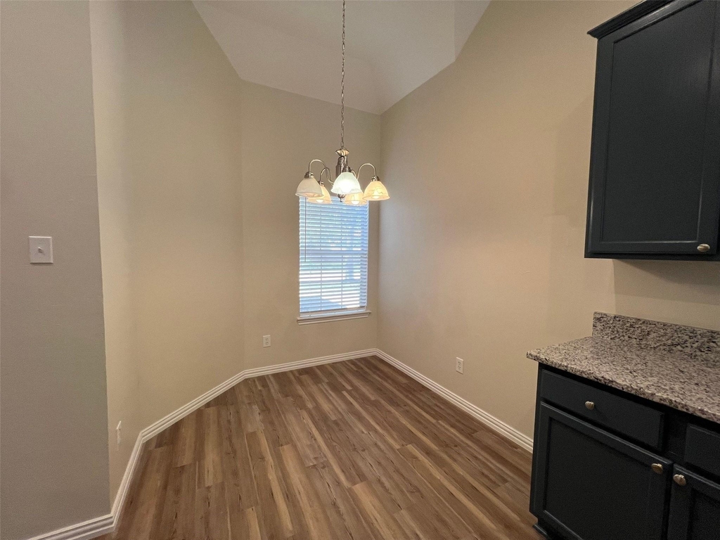 7150 Tularosa Court - Photo 9