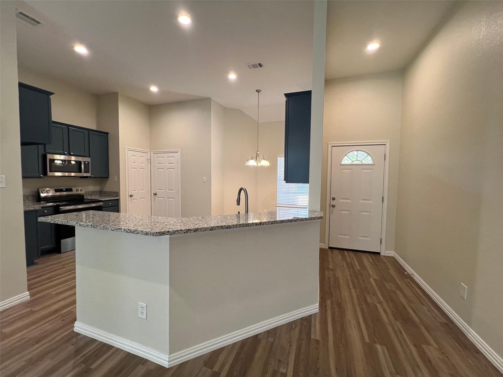 7150 Tularosa Court - Photo 5