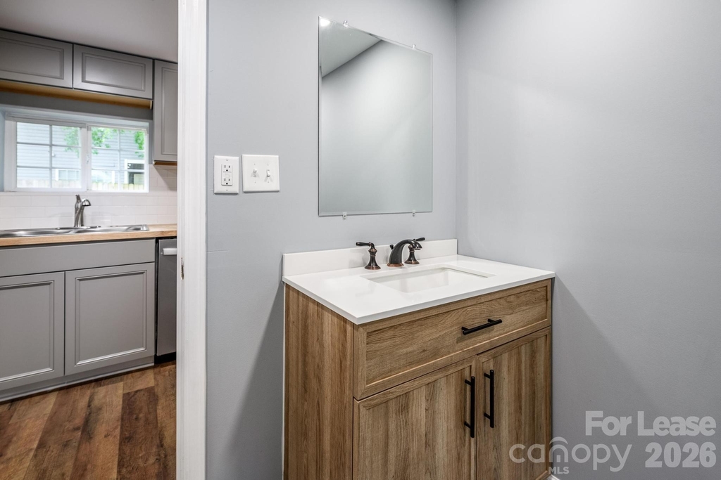 19513 Meridian Street - Photo 22