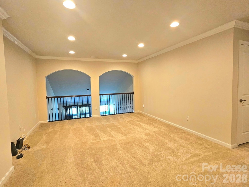 11072 Discovery Drive - Photo 13