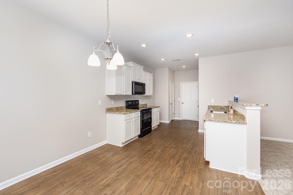 6209 Purbeck Way - Photo 5