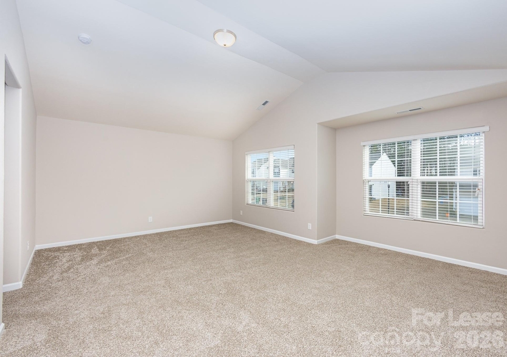 6209 Purbeck Way - Photo 16