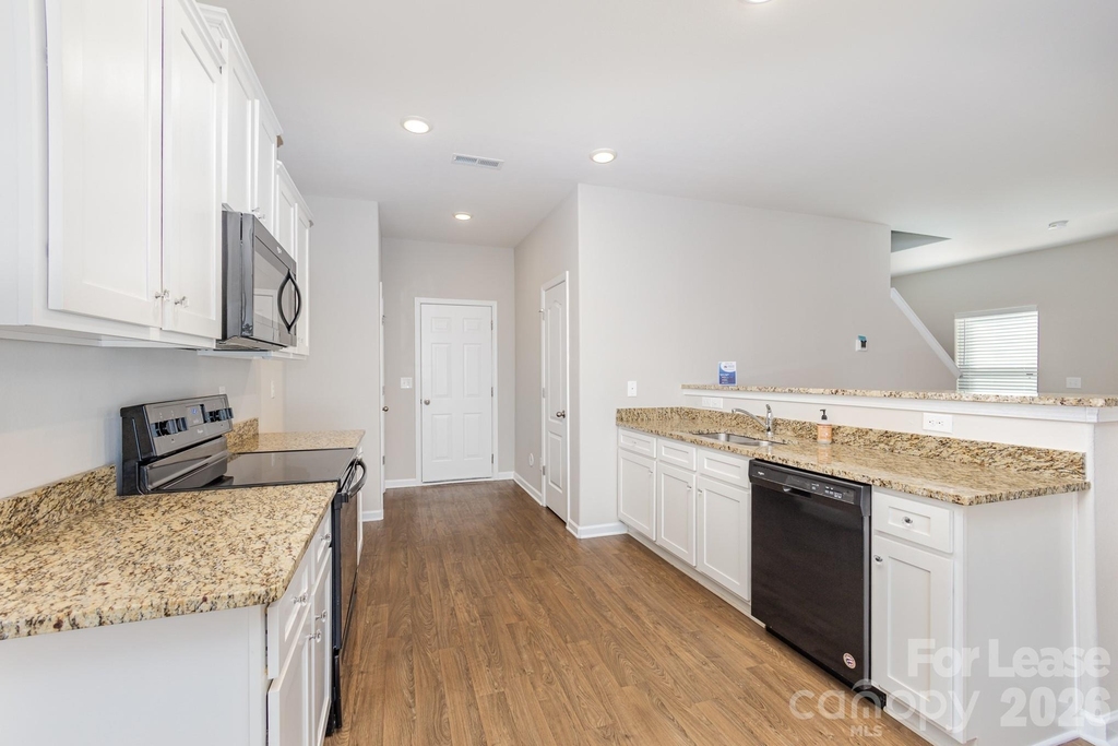6209 Purbeck Way - Photo 7