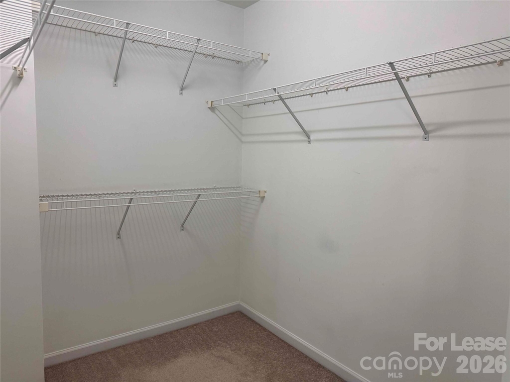 212 Bland Street W - Photo 10