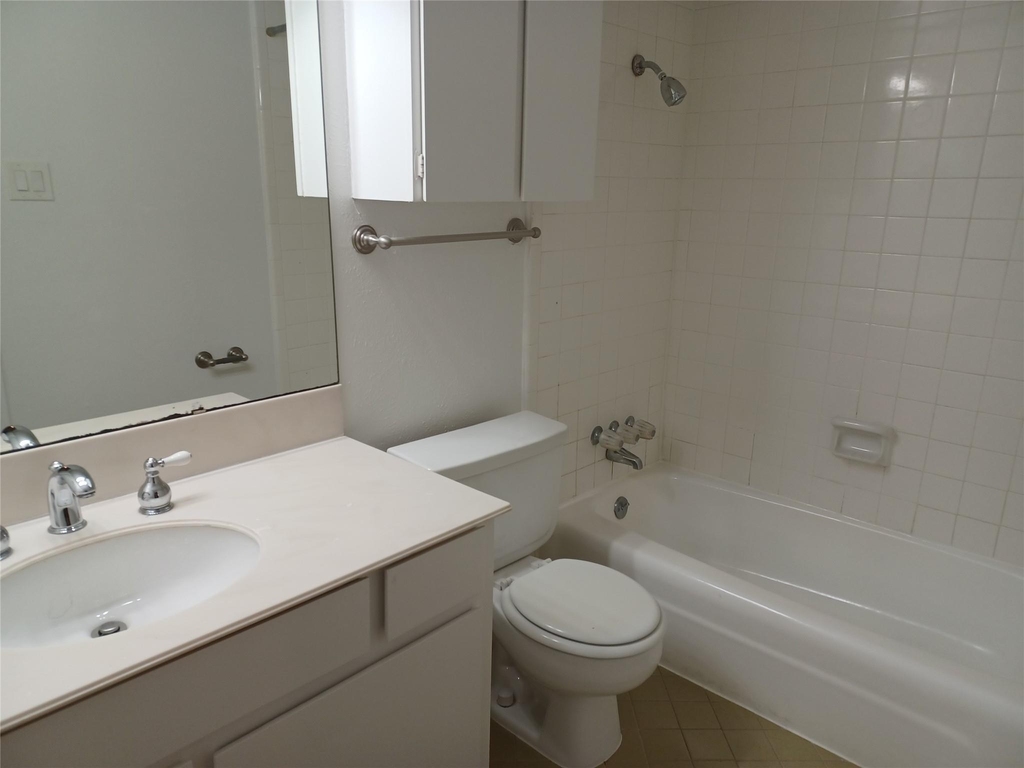 5930 Birchbrook Drive - Photo 11