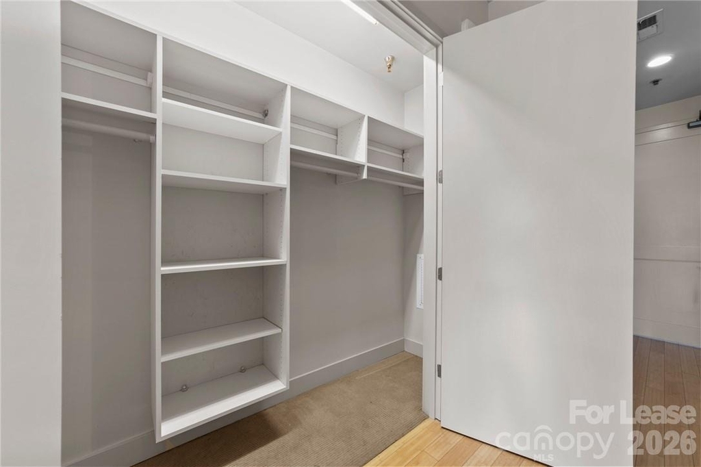 1133 Metropolitan Avenue - Photo 19