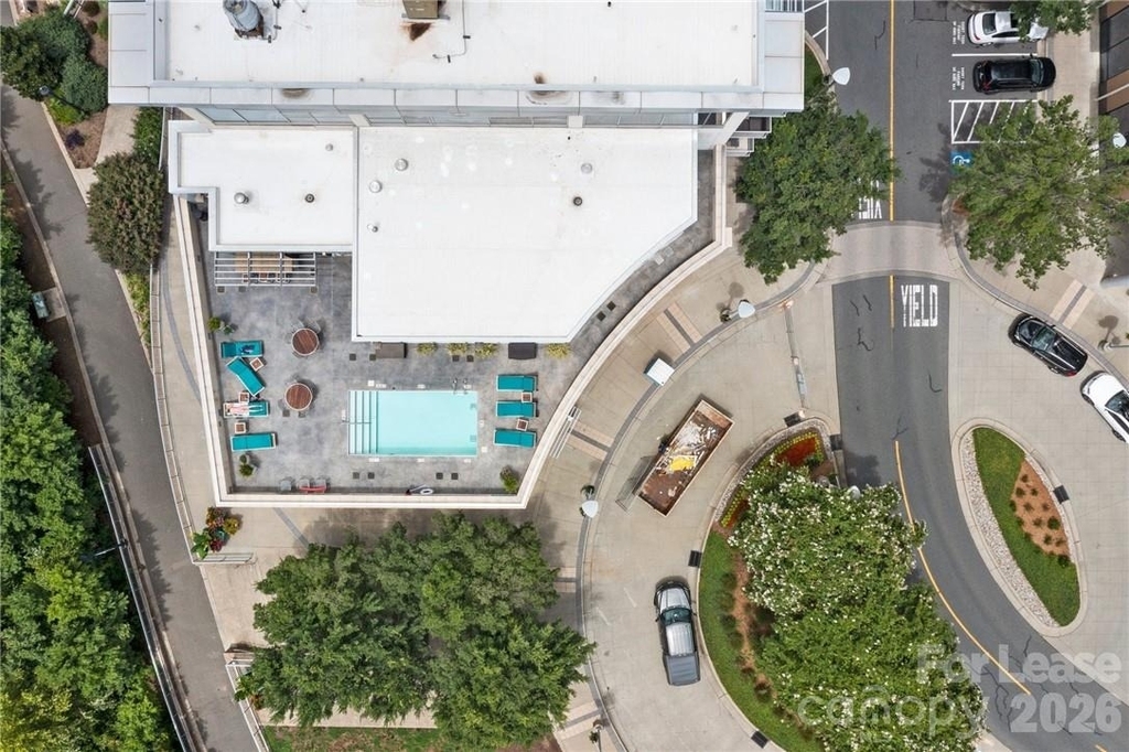 1133 Metropolitan Avenue - Photo 25