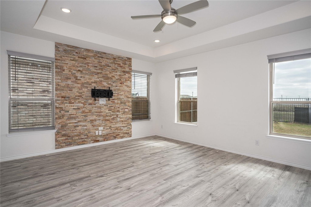3508 Highland Bayou Drive - Photo 2