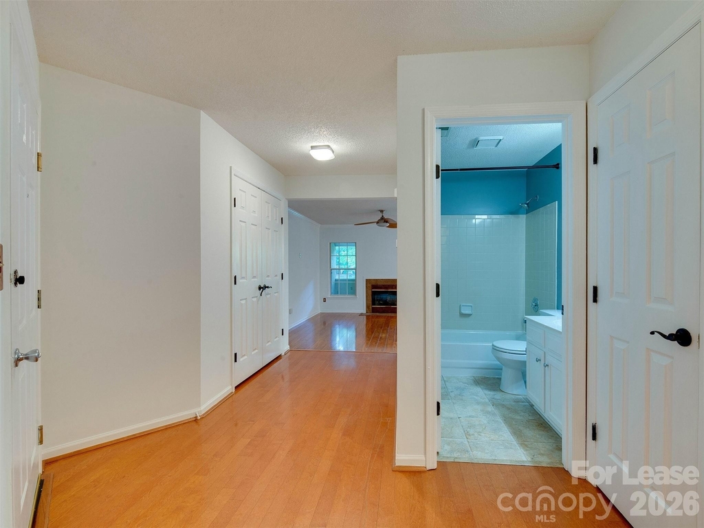 19827 Henderson Road - Photo 3