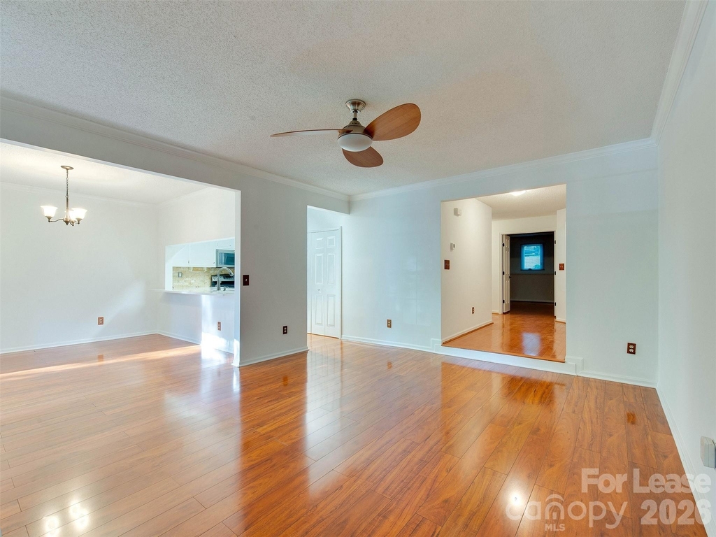 19827 Henderson Road - Photo 6