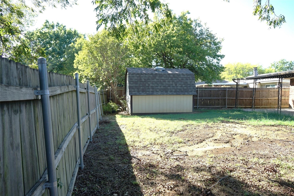 1104 Cedar Hill Lane - Photo 10