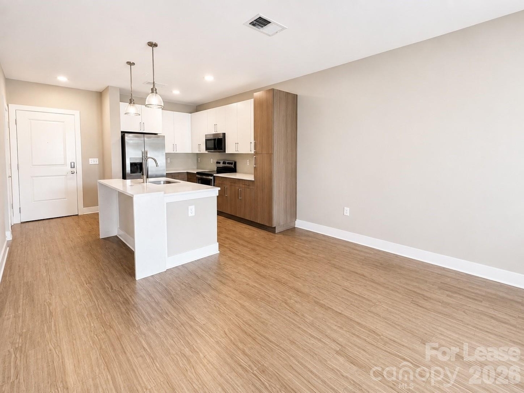 222 S Main Street - Photo 3