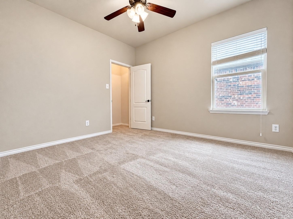 4248 Comanche Drive - Photo 10