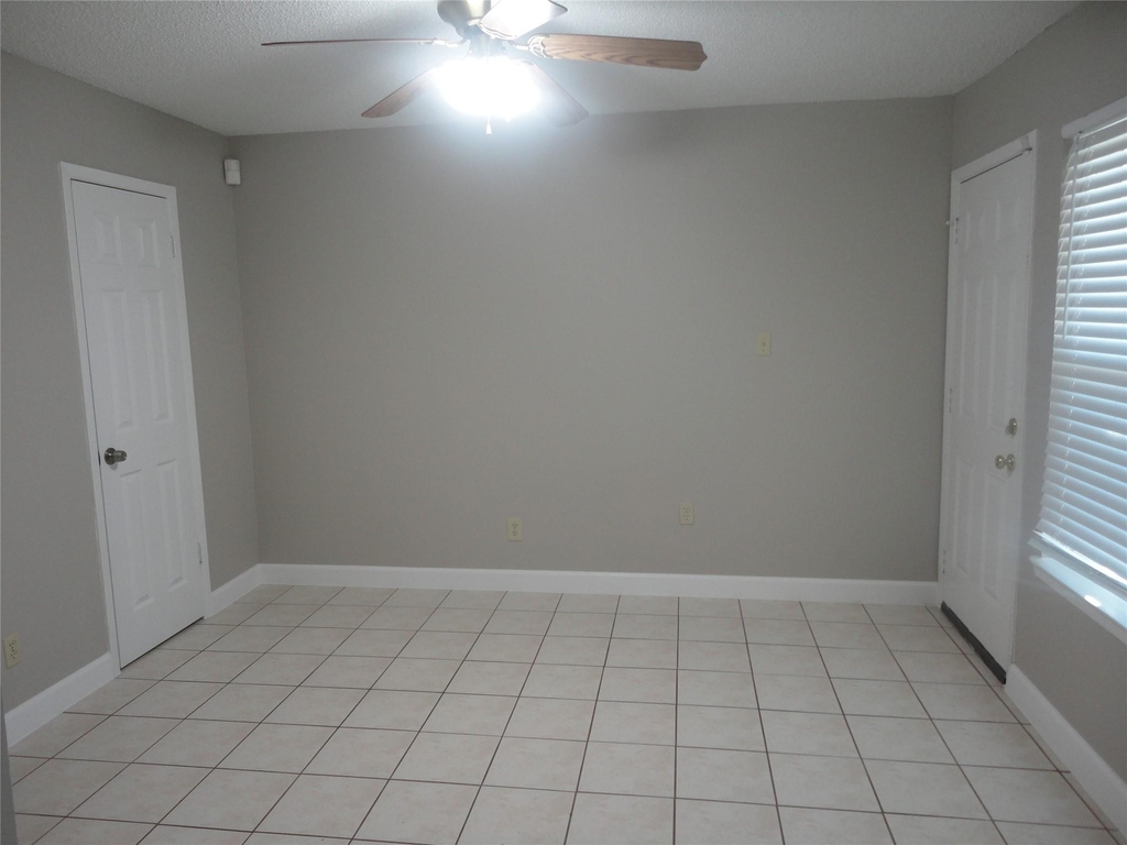 2200 E Trinity Mills Road - Photo 21