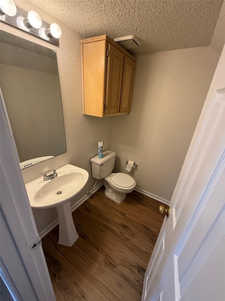 1737 Circle Creek Drive - Photo 3