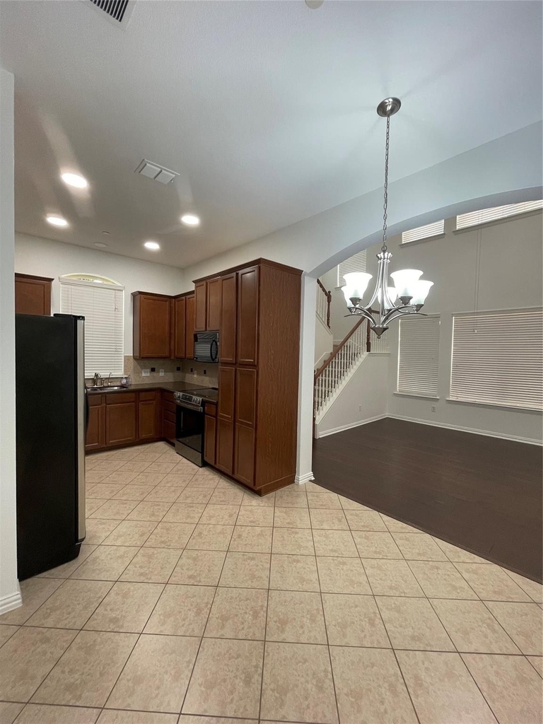 1944 Loma Linda Drive - Photo 11