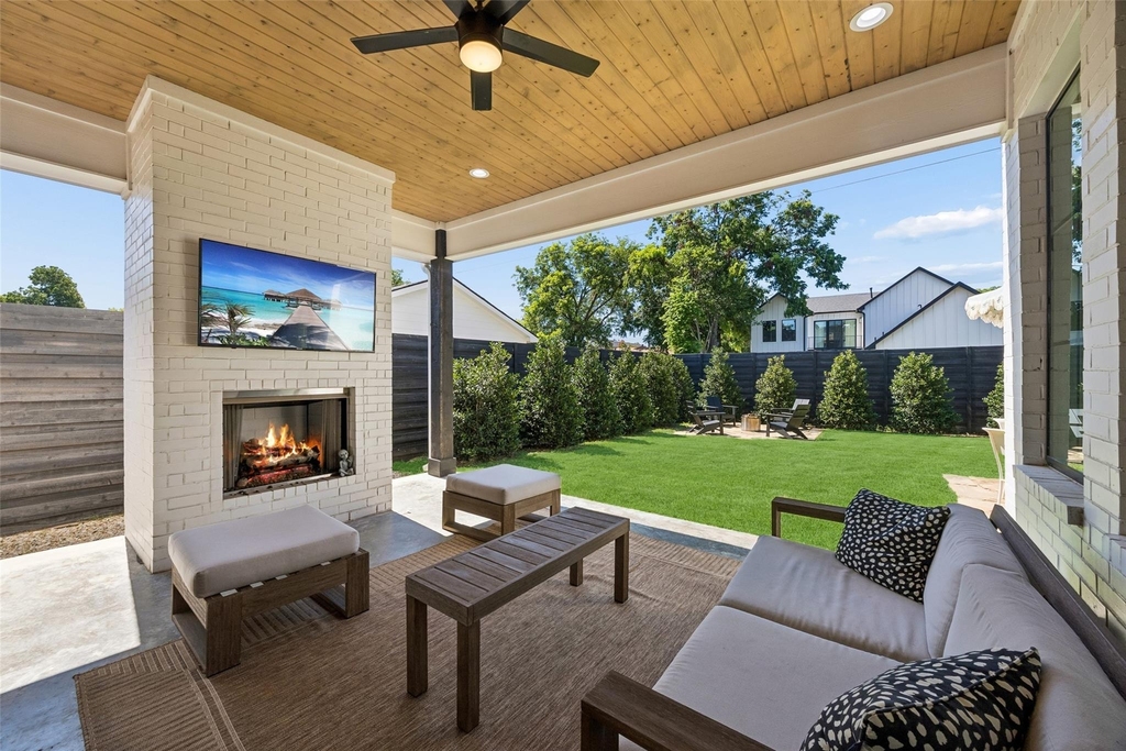 3722 Cortez Drive - Photo 33