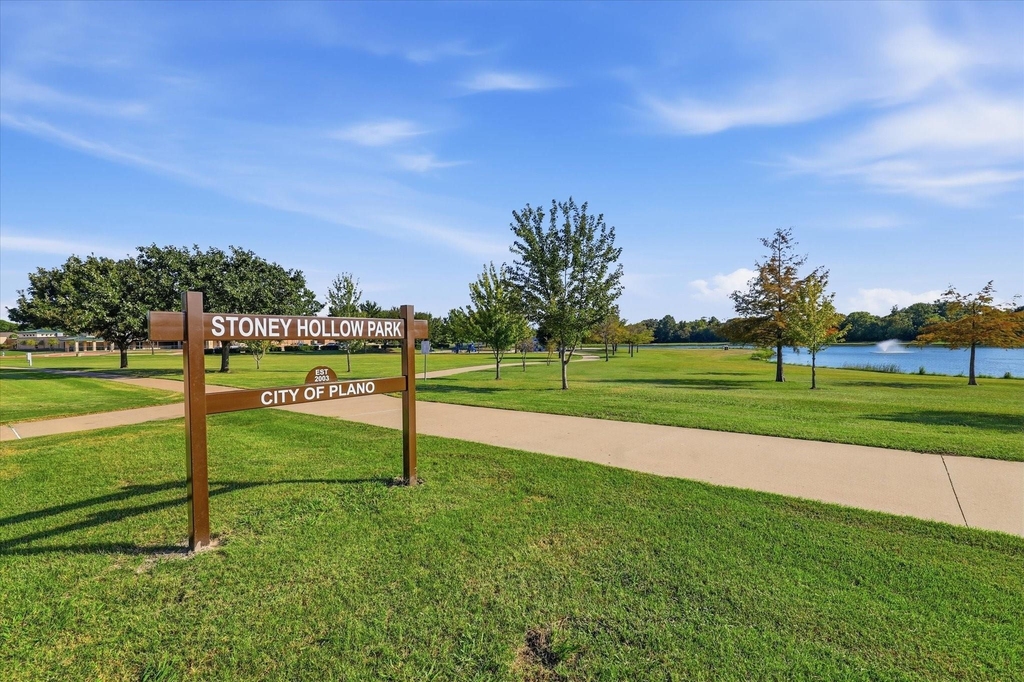 3908 Moonbeam Court - Photo 30
