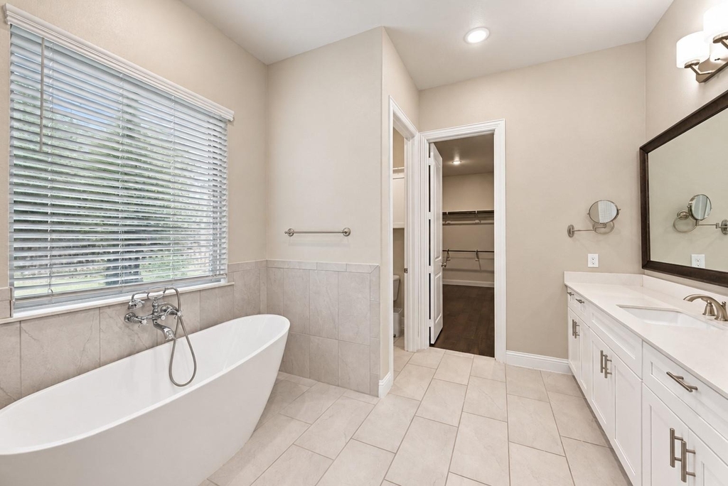 1603 Coventry Court - Photo 13