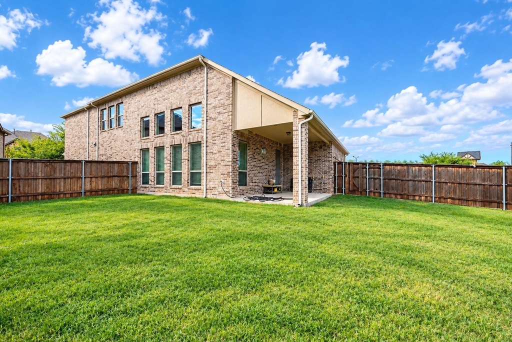 1603 Coventry Court - Photo 35