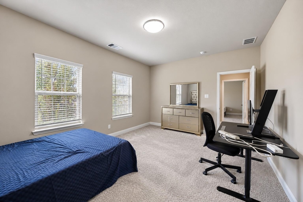 1603 Coventry Court - Photo 29