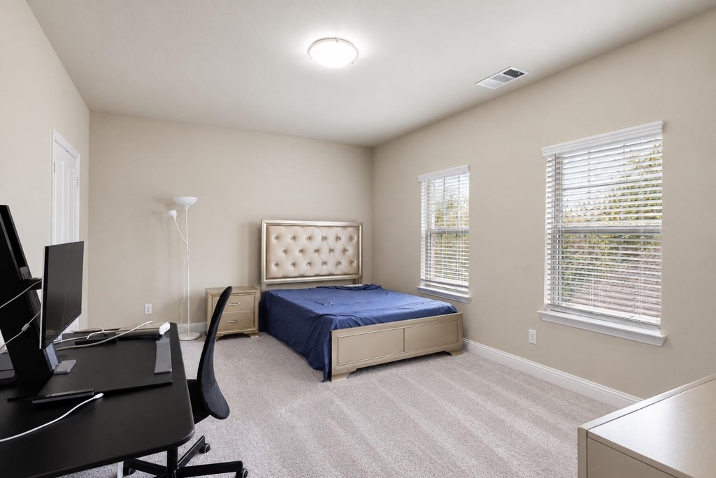 1603 Coventry Court - Photo 28