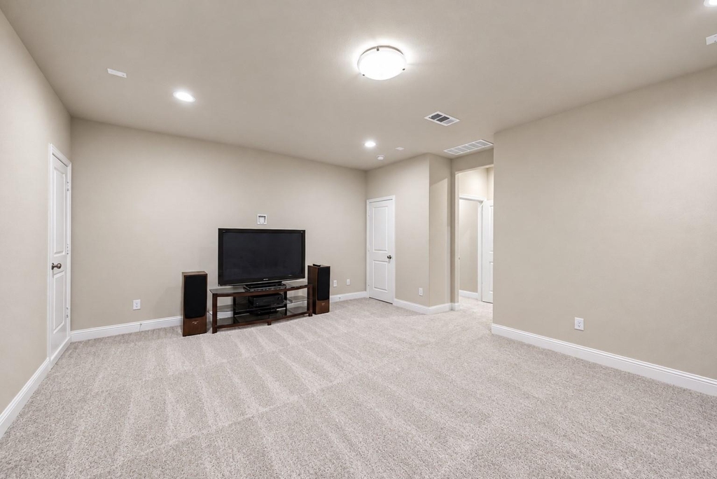 1603 Coventry Court - Photo 25