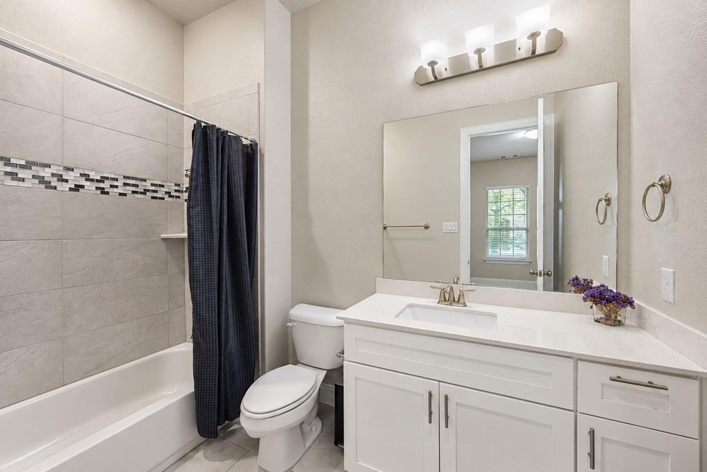1603 Coventry Court - Photo 18