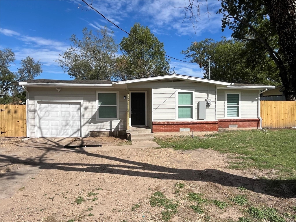 9527 Musgrave Drive - Photo 1
