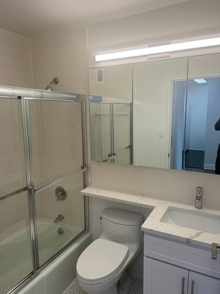 East 71st Street - Photo 2
