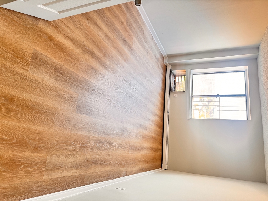 140-16 34th Avenue Flushing NY 11354 - Photo 14