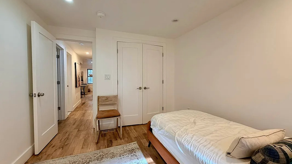 22 Patchen Ave 11221 - Photo 12