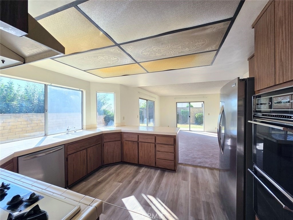 1403 Loma Road - Photo 9
