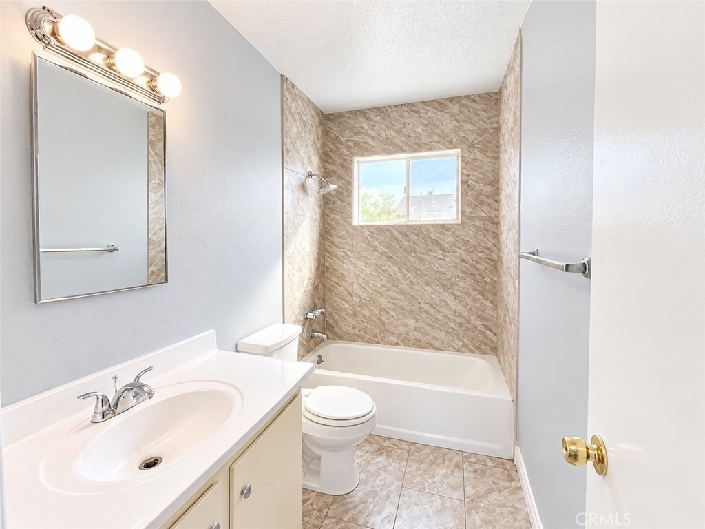 5050 Linden Avenue - Photo 7