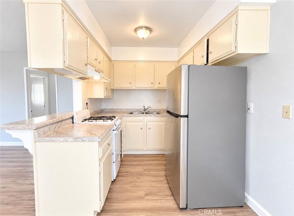 5050 Linden Avenue - Photo 5