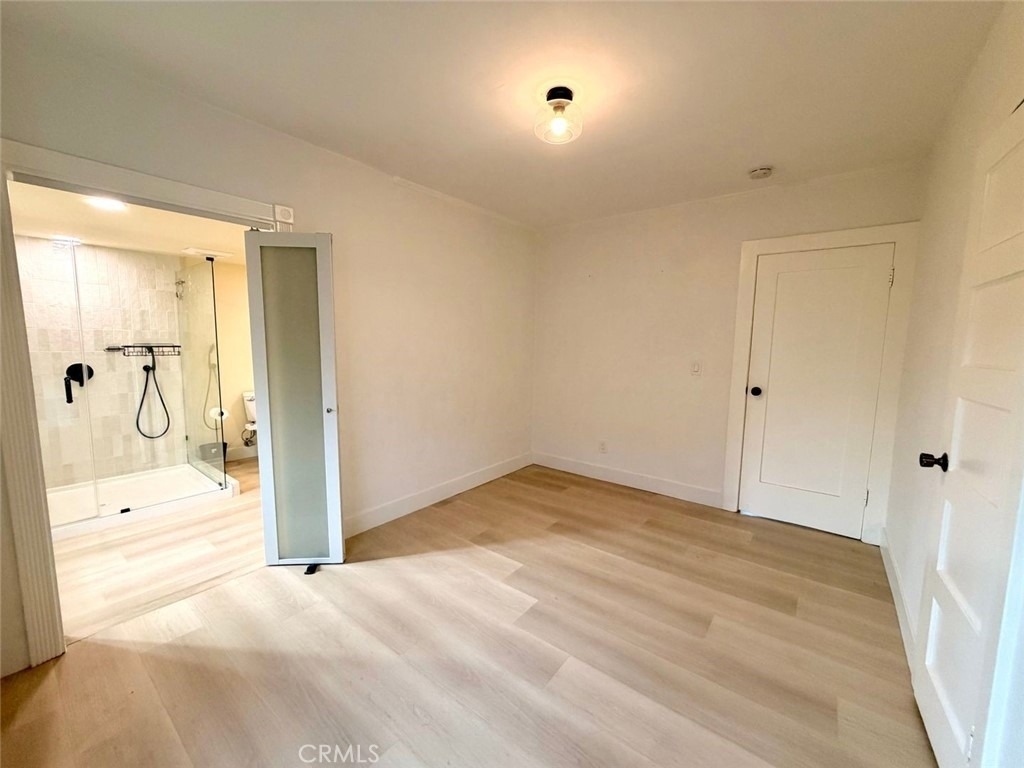 2245 Pine Avenue - Photo 16
