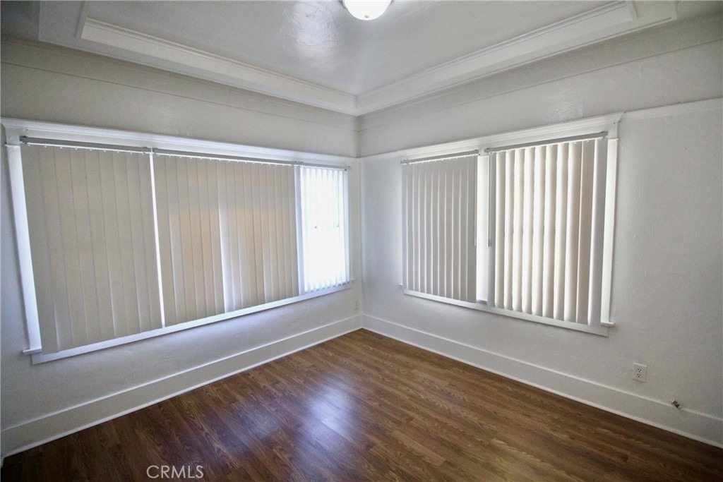 458 W Vernon Avenue - Photo 5
