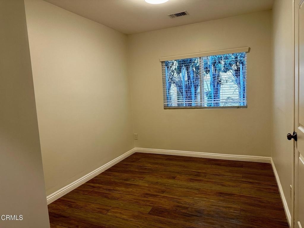 730 N Bushnell Avenue - Photo 6