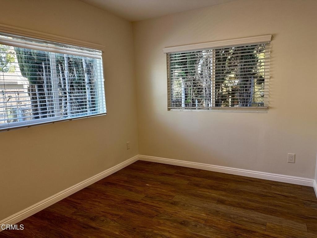730 N Bushnell Avenue - Photo 7