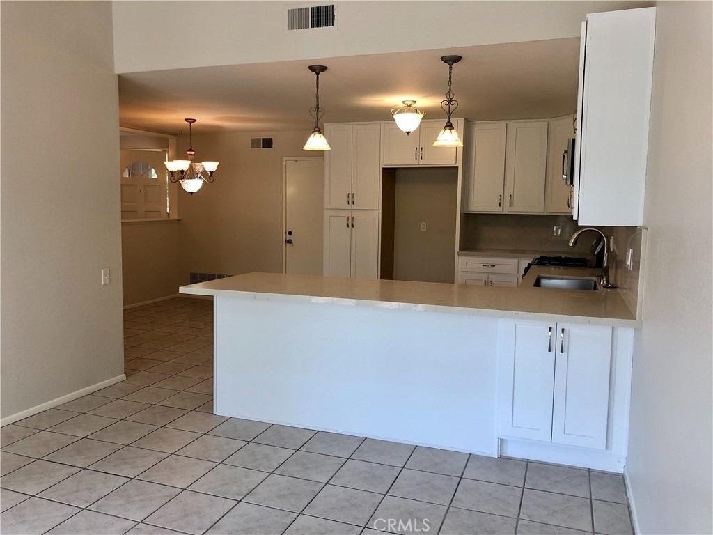 27576 Agrado - Photo 4