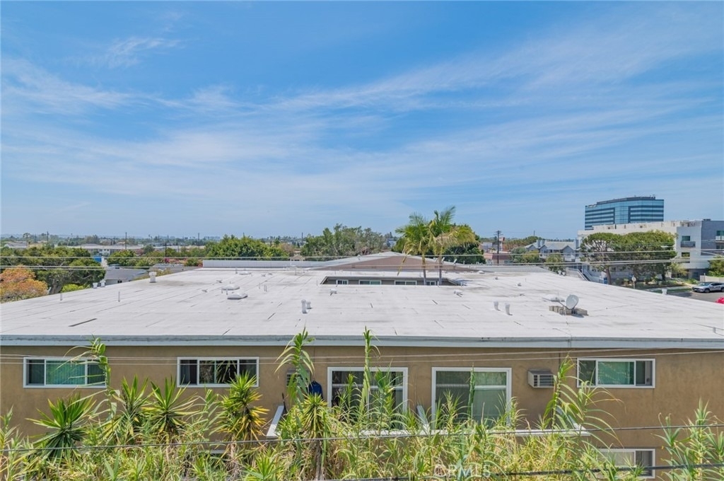 3501 Tilden Avenue - Photo 27