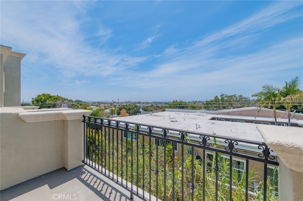 3501 Tilden Avenue - Photo 26