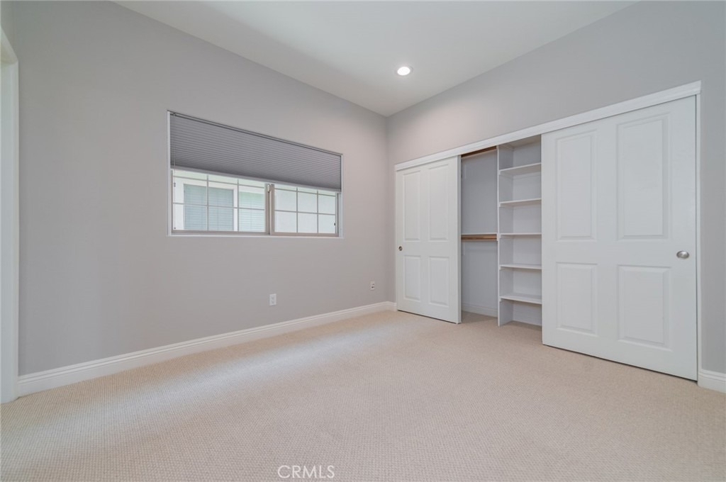 3501 Tilden Avenue - Photo 12