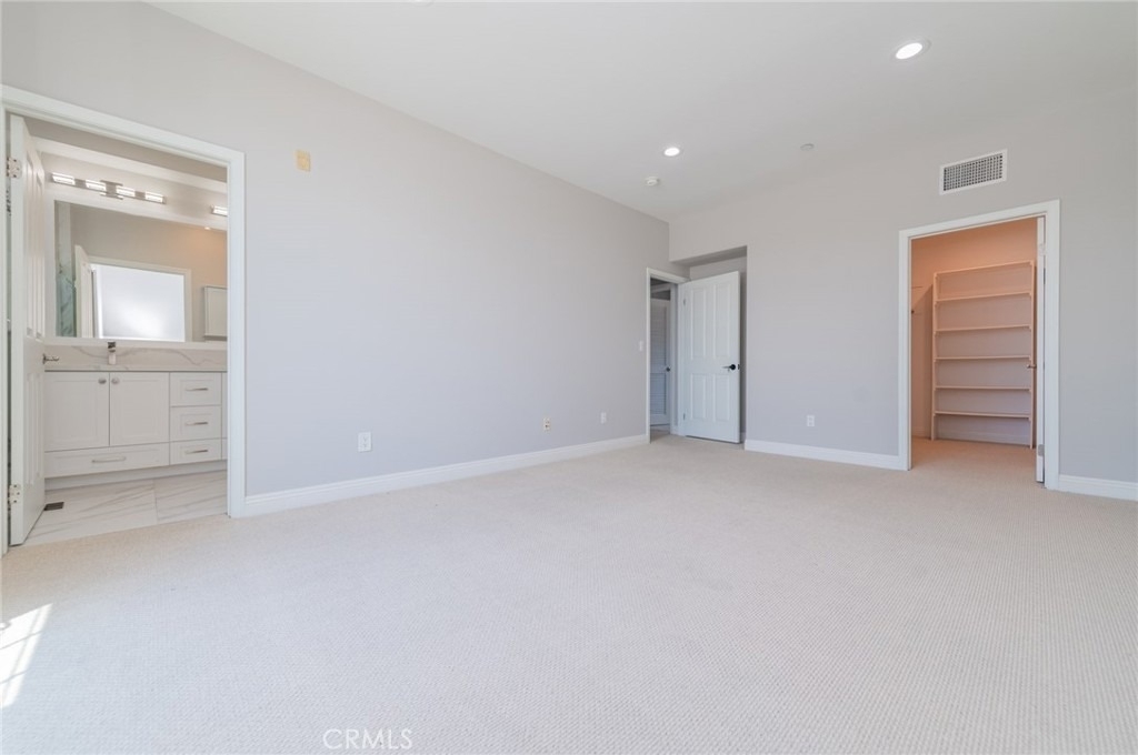 3501 Tilden Avenue - Photo 22