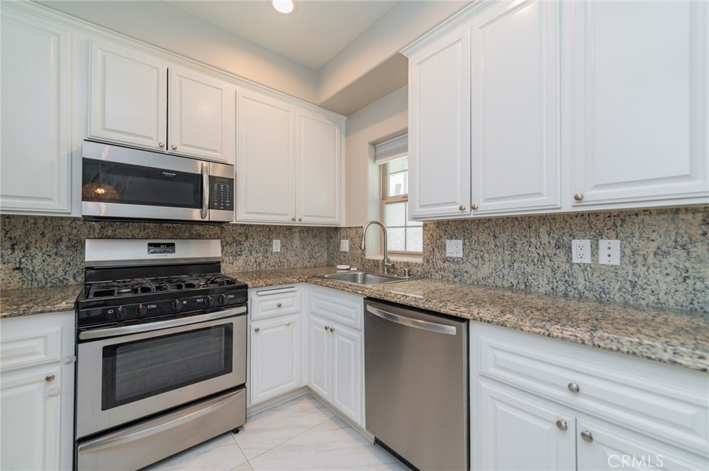 3501 Tilden Avenue - Photo 8