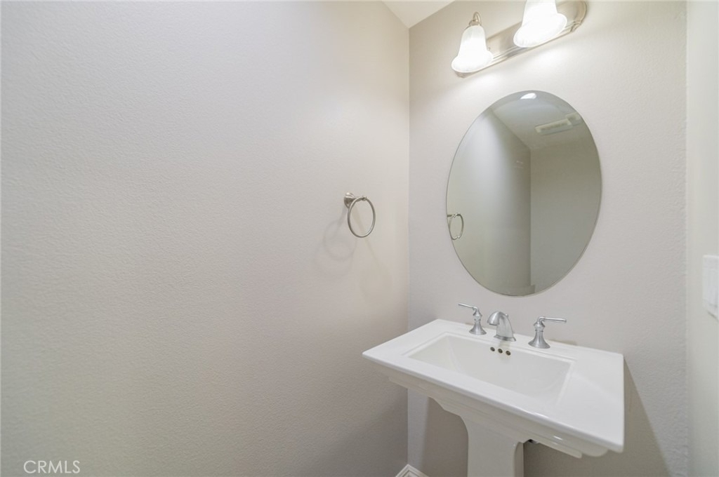 3501 Tilden Avenue - Photo 10