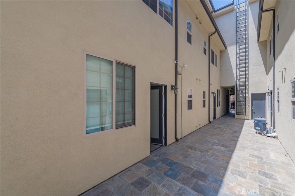 3501 Tilden Avenue - Photo 28